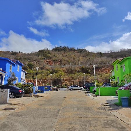 Bella Suite Frente Al Aeropuerto Catia La Mar Exteriér fotografie